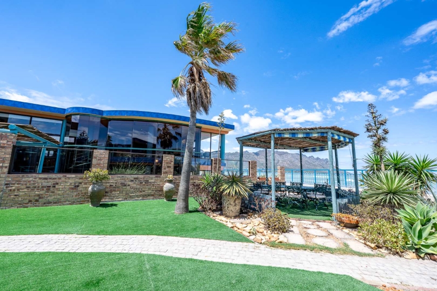 4 Bedroom Property for Sale in Gordons Bay Western Cape